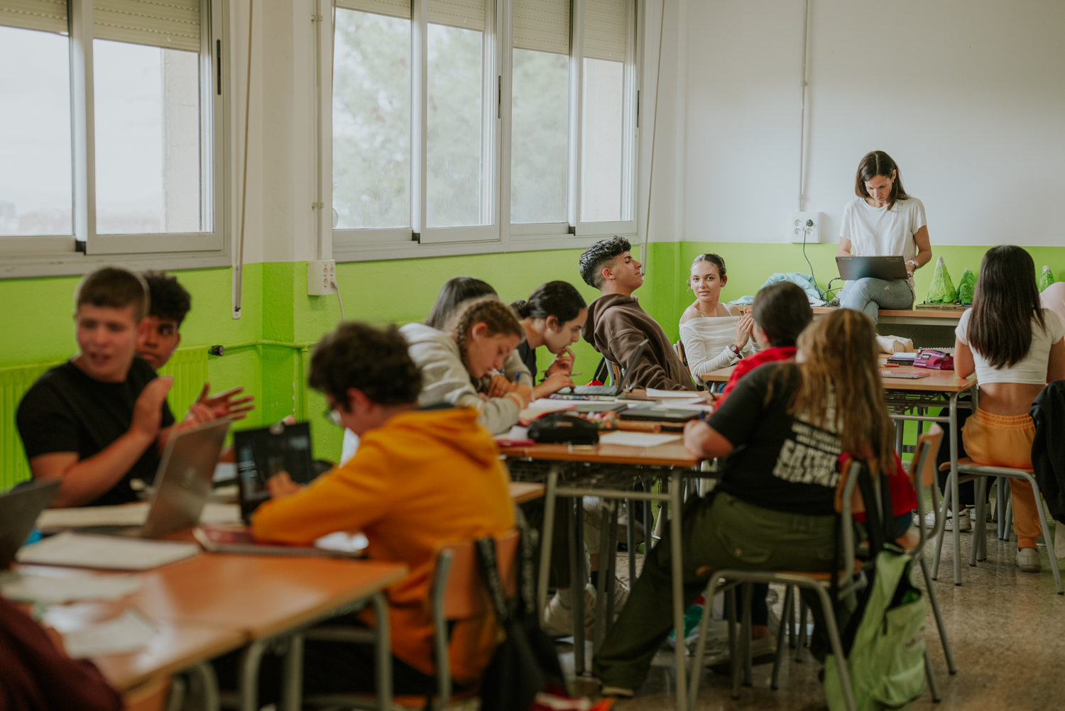 aula ordenadors classe terrassa institut