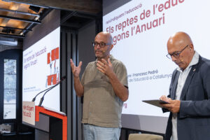 Reivindiquem l'educació. Alegre, Pedró.