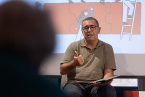 Reivindiquem l'educació. Nadal, Xavier Bonal. Està en perill l'educació pública universal?